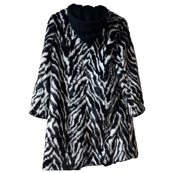 Alice + Olivia Faux Fur Coat with Removable Hoodie size L - Picture 11 of 13